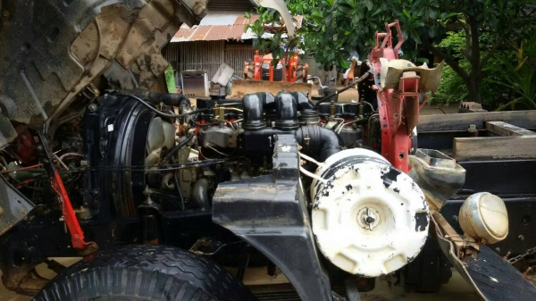 ISUZU 6 ล้อดัมพ์ รุ่น FSR33H4 ปีจดทะเบียน 2530 210 แรงม้า ISUZU 6 ล้อดัมพ์ รุ่น FSR33H4 ปีจดทะเบียน 2530 210 แรงม้า