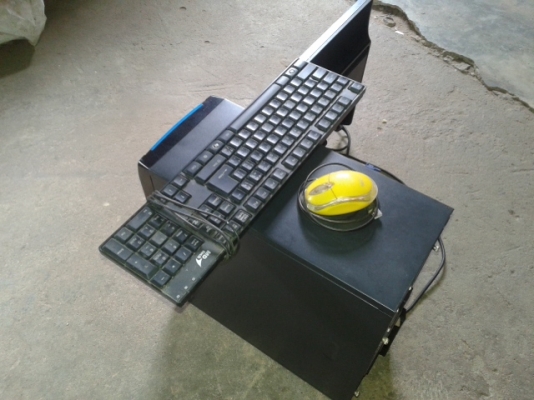 คอม PC ตัังโต๊ะทัั้งชุด