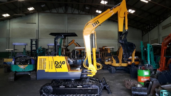 ขาย รถขุด IHI รุ่น 40GX มือสองญี่ปุ่น แทรกเหล็กสวย สลักแน่น ทุกส่วน ปั้มนิ้ว คอนโทรลสั้น ทำงานไว เทียบเท่า PC40-7- สวยพร้อม ใช้งาน มือถือ/LINE ID : 0818753444