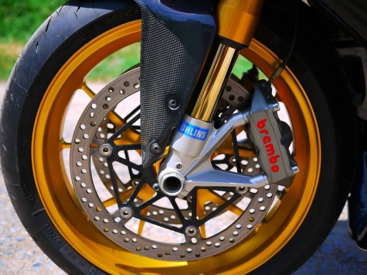 ขาย Ducati 1198 Upgrade เป็นตัว Corse พร้อมทะเบียนแท้ ของแต่งหลายรายการ รถสวยมากๆ