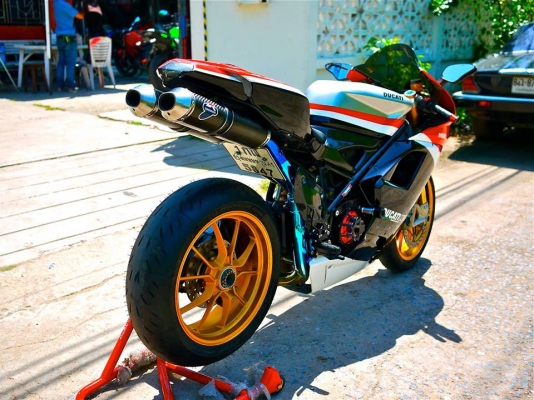 ขาย Ducati 1198 Upgrade เป็นตัว Corse พร้อมทะเบียนแท้ ของแต่งหลายรายการ รถสวยมากๆ