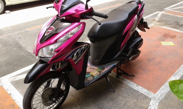 ขายมอไซค์ Honda Click 125i ปี 2012 สภาพสวย ต่อรองได้ ขายมอไซค์ Honda Click 125i ปี 2012 สภาพสวย ต่อรองได้