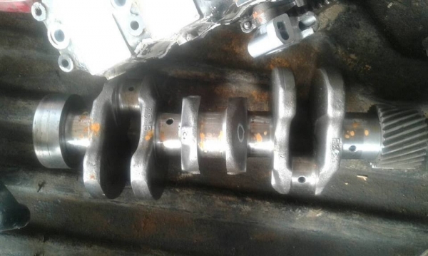 FROM JAPAN ENGINE อะไหล่เครื่องยนต์ KOMATSU(4D88)หรือYANMAR(4TN88) สนใจรีบติดต่อ 0818833166