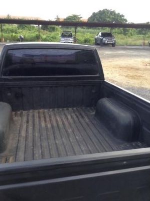 ขาย NISSAN  BIGM ฝาเเดง  ปี 1991 เครื่องดี ช่วงล่างดี  สีสวย