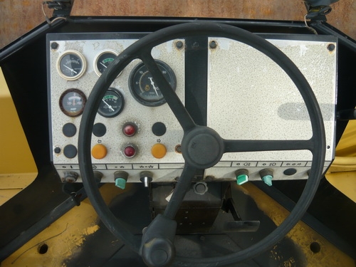 รถบดสั่นสะเทือน 10 ตัน Dynapac CA251 รถเก่านอก นำเข้าจากญี่ปุ่น โดยตรง รถบดสั่นสะเทือน 10 ตัน Dynapac CA251 รถเก่านอก นำเข้าจากญี่ปุ่น โดยตรง