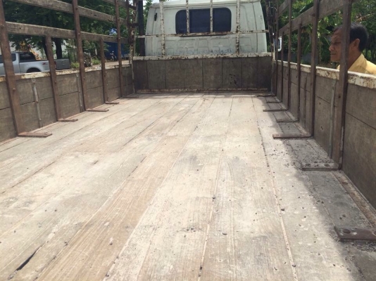 ขาย 6 ล้อ NKR-130 โบว์  ปี 51