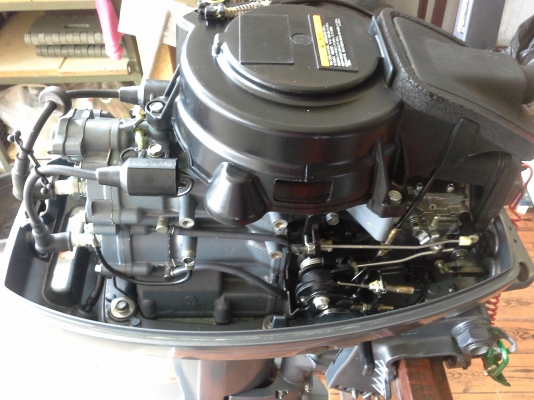 ขายเครื่องเรือ 15แรง หางสั้น ใช่ครั้งเดียวครับ 0814918829 อ๋อย ปากช่อง