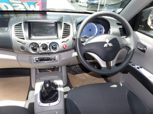 TRITON PLUS 2.5CAB แต่งเต็มๆ ปี2007 ราคา 339,000 ฟรีดาวน์ จัดเต็มได้ TRITON PLUS 2.5CAB แต่งเต็มๆ ปี2007 ราคา 339,000 ฟรีดาวน์ จัดเต็มได้