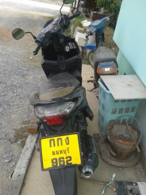 HONDA CLICK สีดำ ปี08 เอกสารโอนลอยแล้ว tel.081-427-3941