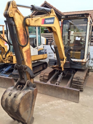 YANMAR B27 มีหัวเก๋ง  ราคา 290,000 บาท รถนอกนำเข้าจากเก่าญี่ปุ่นพร้อมใช้งาน  เอกสารพร้อมใบอินวอย รถไม่เคยผ่านการใช้งานในไทย