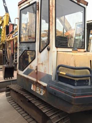 YANMAR B27 มีหัวเก๋ง  ราคา 290,000 บาท รถนอกนำเข้าจากเก่าญี่ปุ่นพร้อมใช้งาน  เอกสารพร้อมใบอินวอย รถไม่เคยผ่านการใช้งานในไทย