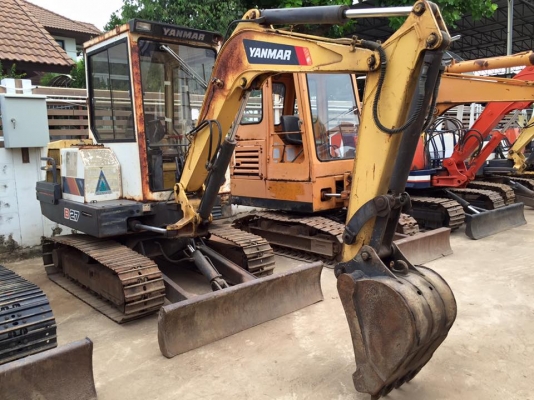 YANMAR B27 มีหัวเก๋ง  ราคา 290,000 บาท รถนอกนำเข้าจากเก่าญี่ปุ่นพร้อมใช้งาน  เอกสารพร้อมใบอินวอย รถไม่เคยผ่านการใช้งานในไทย