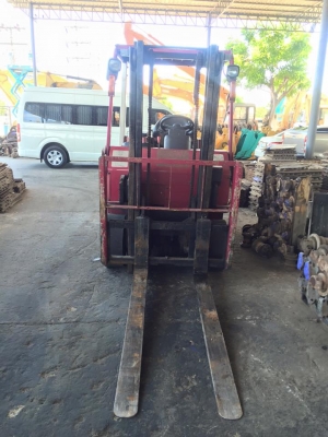 รถโฟคลิฟ TCM หนัก 2 ตัน  ราคา 220,000 บาท รถเก่านำเข้าจากญี่ปุ่นไม่เคยใช้งานในไทย  สภาพพร้อมลุยงาน เอกสารใบอินวอยแจ้งจำหน่าย