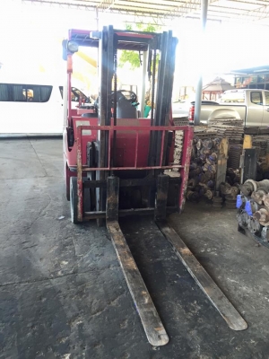 รถโฟคลิฟ TCM หนัก 2 ตัน  ราคา 220,000 บาท รถเก่านำเข้าจากญี่ปุ่นไม่เคยใช้งานในไทย  สภาพพร้อมลุยงาน เอกสารใบอินวอยแจ้งจำหน่าย