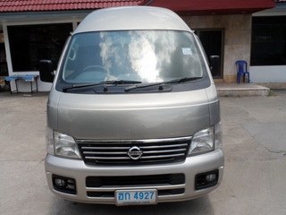 NISSAN URVAN 3.0 MT ปี 2005 จัดไฟแนนซ์ได้ T.086-527-9533