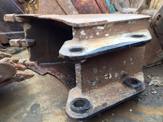 บุ้งกี๋ PC120 นอกญี่ปุ่นไม่เคยใช้ในไทย หน้าแคบ PC120 ราคา 27,000 บาท