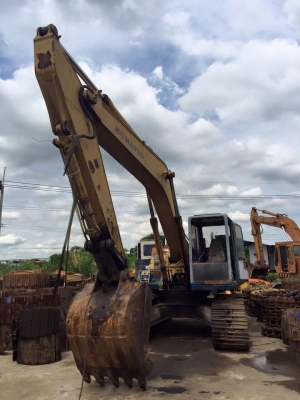 PC200-5 เก่าใน ราคา 850,000 บาท