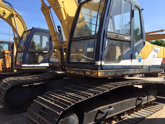 SK200-มาร์คที ธรรมดา เก่านอกไม่เคยใช้งานในไทย  ราคา 1,400,000 บาท