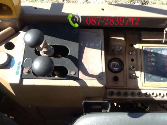 ขายรถตักล้อยาง CAT 916