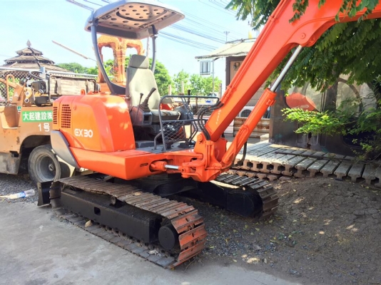 EX30 มีใบมีด  ราคา 350,000 บาท รถนอกนำเข้าจากญี่ปุ่นพร้อมใช้งาน  เอกสารแจ้งจำหน่ายใบอินวอย