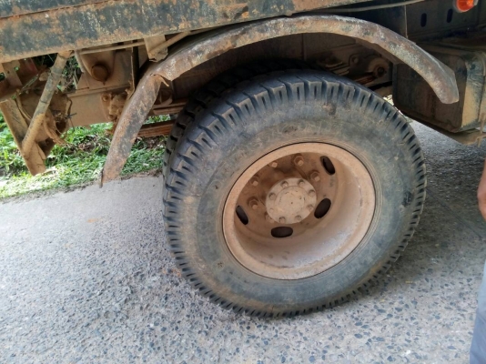 ขายรถบรรทุก 6 ล้อดัมพ์ใหญ่ ISUZU 145 แรงม้า ราคา 550000