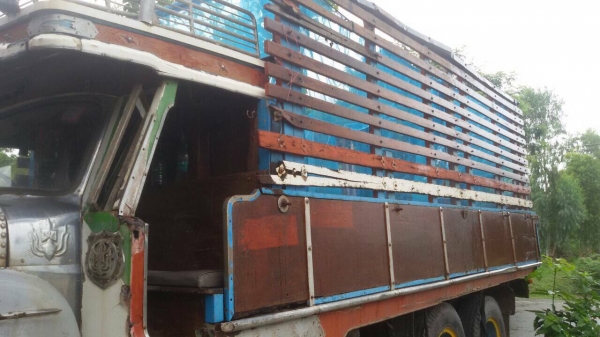 220,000 รถ10ล้อหัวยาวเพลาเดียววางเครื่องฮีโน่EH700 168แรงสภาพสวยเอกสารพร้อม