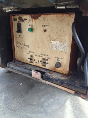 รถเอ็กลิฟ ACHI ก้างปลา สูง 4 เมตร  ราคา 80,000 บาท รถนอกนำเข้าจากญี่ปุ่นพร้อมใช้งาน  เอกสารแจ้งจำหน่ายใบอินวอย