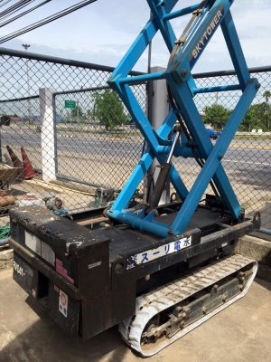 รถเอ็กลิฟ ACHI ก้างปลา สูง 4 เมตร  ราคา 80,000 บาท รถนอกนำเข้าจากญี่ปุ่นพร้อมใช้งาน  เอกสารแจ้งจำหน่ายใบอินวอย