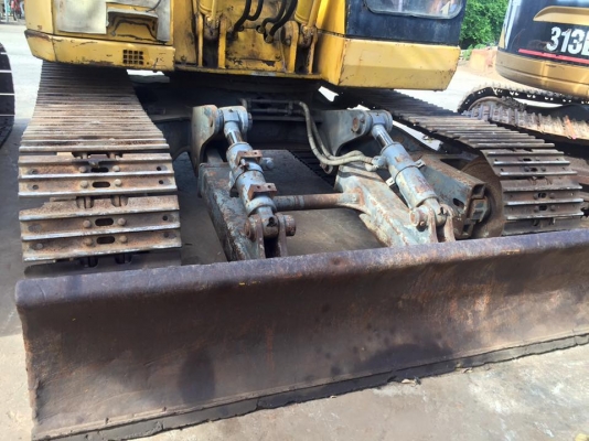 SH 145U มีใบมีด ราคา 1,100,000 บาท รถนอกนำเข้าจากญี่ปุ่นพร้อมใช้งาน  เอกสารแจ้งจำหน่ายใบอินวอย