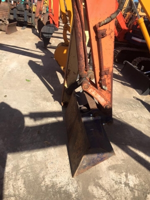 KOBOTA KH 033 มีใบมีด มีลายหัวเจาะ ราคา 240,000 บาท รถนอกนำเข้าจากญี่ปุ่นพร้อมใช้งาน  เอกสารแจ้งจำหน่ายใบอินวอย