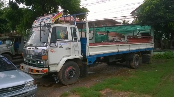 ขาย 6 ล้อ ROCKY FTR11NYK ยาว 7.20 เมตร เครื่อง 6BD1 165 แรงม้า คัสซีสวยตลอดเส้น เบรคลมดัน พวงมาลัยพาวเวอร์ แอร์ครบ ทะเบียนพร้อมโอนครับ