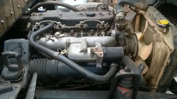 ขาย 6 ล้อ ISUZU หัวยกได้ เครื่อง 4BE1 110 แรงม้า คัสซีสวยตลอดเส้น แต่งเกียร์สั้น ทะเบียนพร้อมโอนครับ