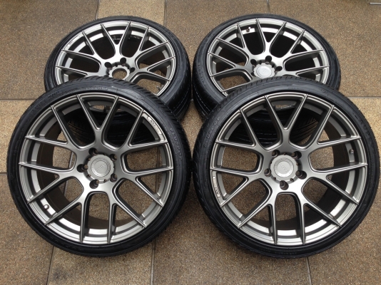 ล้อ ADV1 ขอบ19 5/120 กว้าง 8.5 นิ้ว หลัง 9.5 นิ้ว พร้อมยางหน้า 235 35 19 ยางหลัง 245 35 19 ปี15 สภาพสวยมาก ราคาเร้าใจ ล้อ ADV1 ขอบ19 5/120 กว้าง 8.5 นิ้ว หลัง 9.5 นิ้ว พร้อมยางหน้า 235 35 19 ยางหลัง 245 35 19 ปี15 สภาพสวยมาก ราคาเร้าใจ