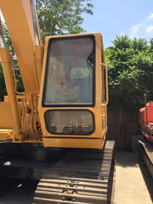 CAT 140 มิสซู  ราคา 700,000 บาท รถนอกนำเข้าจากญี่ปุ่นพร้อมใช้งาน  เอกสารแจ้งจำหน่ายใบอินวอย