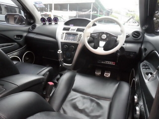 TOYOTA VIOS 1.5 E MT ปี 2010 พร้อมติดแก๊ส LPG หัวฉีด พร้อมใช้ จัดไฟแนนซ์ได้  T.081-373-7087 คุณสมพร