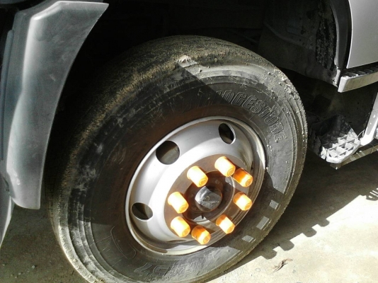 รถฮีโน่ 10 ล้อดั้ม 380 แรงม้า. ปี 54  ( รถวิ่ง 12x,xxx กว่า กม. ) , ( ขายแม่ , ลูก. )     สนใจติดต่อ  081 - 6079515