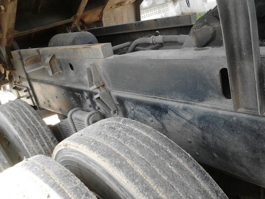 รถฮีโน่ 10 ล้อดั้ม 380 แรงม้า. ปี 54  ( รถวิ่ง 12x,xxx กว่า กม. ) , ( ขายแม่ , ลูก. )     สนใจติดต่อ  081 - 6079515