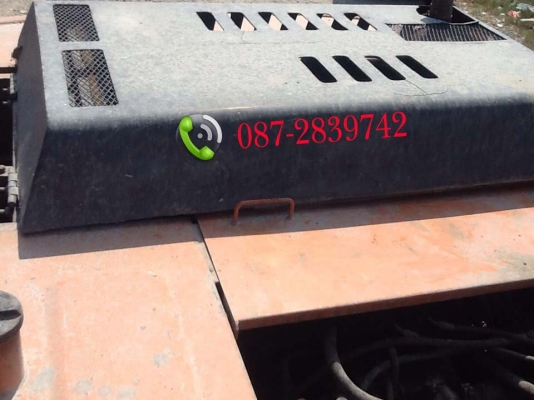 ขายรถแบคโฮพร้อมหัวกระแทก HITACHI EX 200 ขายรถแบคโฮพร้อมหัวกระแทก HITACHI EX 200