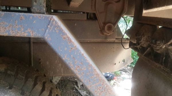 รถฮีโน่ 10 ล้อดั้ม FM3H  195 แรงม้า. ปี 38.    สนใจติดต่อ  081 - 6079515