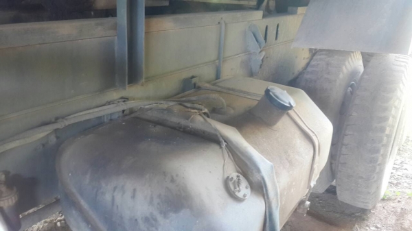 รถฮีโน่ 10 ล้อดั้ม FM3H  195 แรงม้า. ปี 38.    สนใจติดต่อ  081 - 6079515