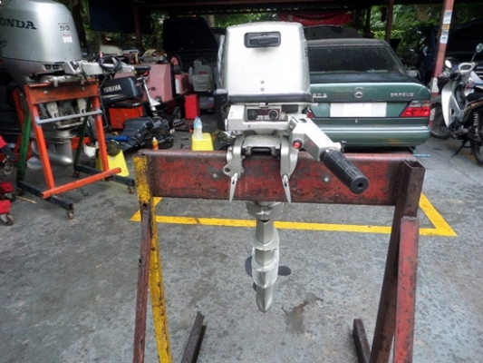 เครื่องเรือ HONDA 9.9 แรง 4 จังหวะ สภาพสวย