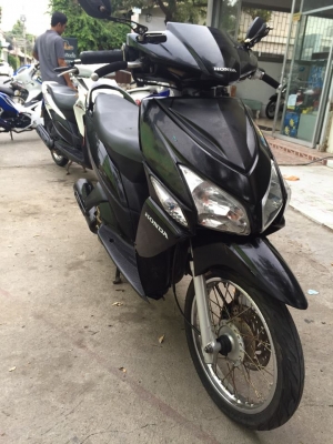 ขาย Click เครื่องเดิมๆ สนใจมาลองขี่ได้เลยคับ สภาพสวย เอกสารครบ เล่ม ชุดโอน