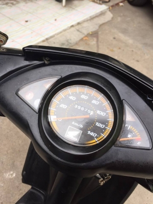 ขาย Click เครื่องเดิมๆ สนใจมาลองขี่ได้เลยคับ สภาพสวย เอกสารครบ เล่ม ชุดโอน