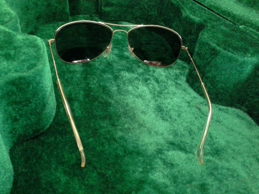 แว่นตานักบิน Ray-Ban