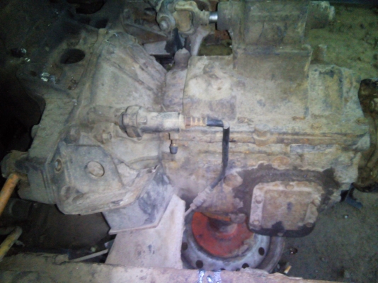 ขายครับเครื่องเกียร์ช่วงล่าง อีแต๋น ตามรูปครับเครื่องดี เกียร์ดี100แรงฮีโน่