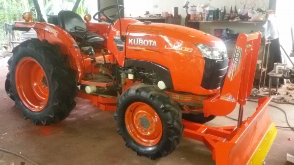 ขายรถคูโบต้าL3608มีไบมีดตราช้างและผาน6ตราช้างหนึ่งอัน ราคา315000บาท ทะเบียนพร้อม รถเดิมๆพร้อมใช้งานสนใจโทร0813655997 อำพร พาเจริญ ราคานี้ยังต่อลองได้อีกนะครับ  (รถใช้งานในไรไม่เคยปั่นนา)