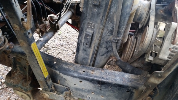 ขายรถ6ล้อดั้ม isuzu  nkr110 ห้างแท้สีเดิมๆหัวบางๆไม่เคยทำสี