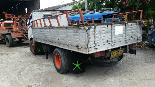 รถหกล้อ FC เครื่อง 117 แรง เครื่องดี คันชีสวย เอกสารครบ