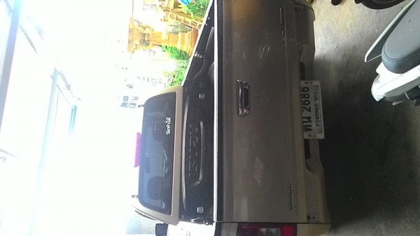 กระบะ isuzu D-MAX ปี06 SLX