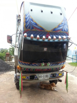 195เพลาเดียวดั้มรถห้างแท้ ต่อรองใด้ครับ เอกสารพร้อมโอน